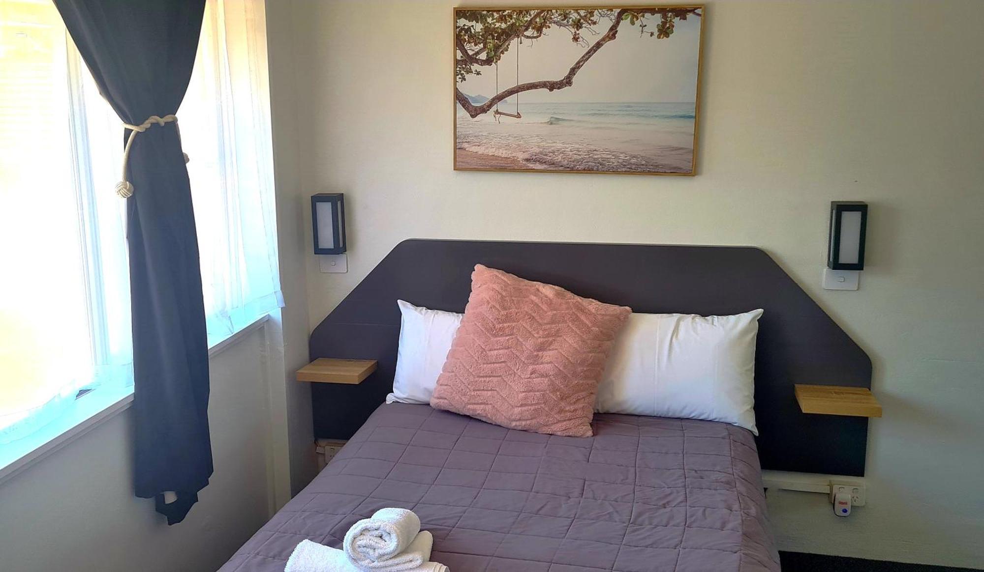 Golden Sands Motor Inn Forster Exteriör bild